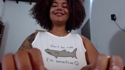 Snapshot of sheilamakano70 chatting on 28, 10, 2025 Sheila Makano online show from 28, 10, 2025