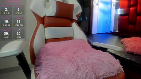 sheilly_brown online show from 13, 9, 2025