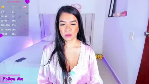 Danna   online show from 22, 12, 2024