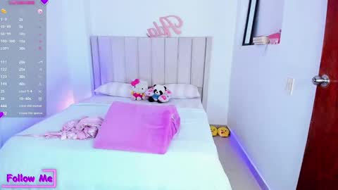 Danna   online show from 8, 1, 2025