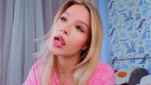 Lina online show from 22, 6, 2026