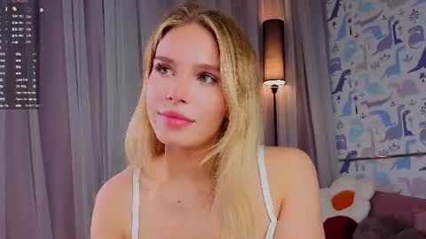 Snapshot of sheliamuyres chatting on 11, 7, 2026 Lina online show from 11, 7, 2026