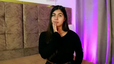Snapshot of shelleymorell chatting on 15, 5, 2026 Transmission schedule Monday - Friday 715 am to 200 pm time Colombia online show from 15, 5, 2026