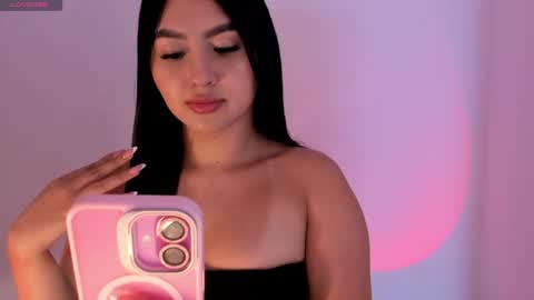 Shelly rayhs online show from 6, 6, 2026