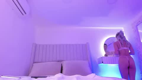 Snapshot of shelynna_azzul chatting on 10, 3, 2025 shelynna_azzul online show from 10, 3, 2025