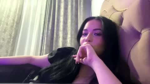 Mia meow meow online show from 23, 3, 2026