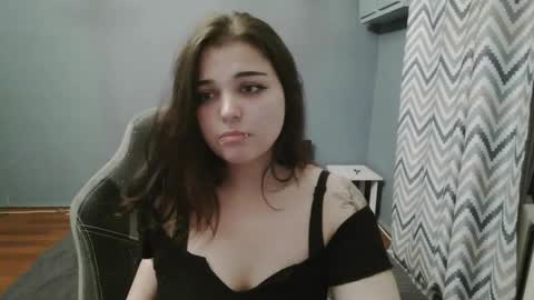 Snapshot of sheril_belton chatting on 4, 10, 2025 sheril_belton online show from 4, 10, 2025