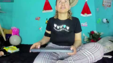 Snapshot of sherylov chatting on 7, 2, 2026 Shera Hade online show from 7, 2, 2026