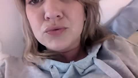 sheseemsinnocent online show from 2, 1, 2025