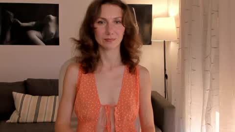Snapshot of shesleepsnaked chatting on 5, 8, 2026 shesleepsnaked online show from 5, 8, 2026