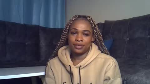 Snapshot of shiksmson chatting on 17, 10, 2025 shiksmson online show from 17, 10, 2025