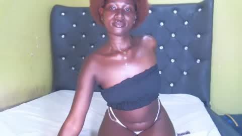 Shi-ro online show from 19, 2, 2025