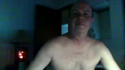 Snapshot of shoc09 chatting on 19, 9, 2025 undie lover online show from 19, 9, 2025