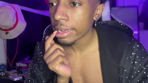 Snapshot of shoddybig chatting on 9, 1, 2026 shoddybig online show from 9, 1, 2026