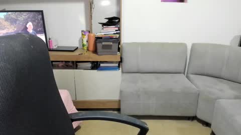 Shofia Beltran online show from 14, 2, 2025