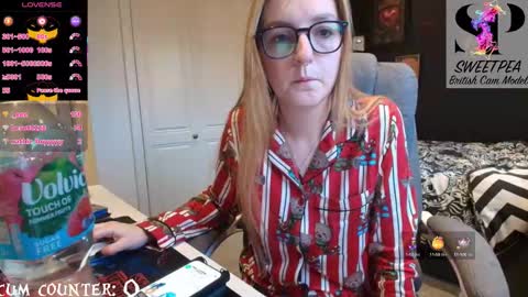 short sweetpea online show from 22, 10, 2025