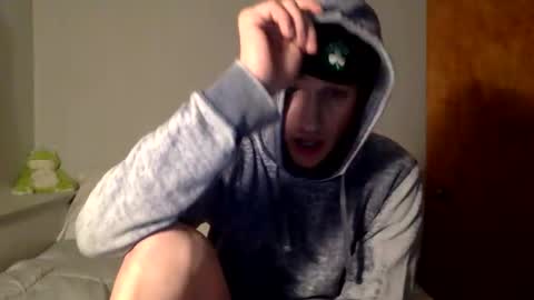 shortiesn40s online show from 19, 3, 2026