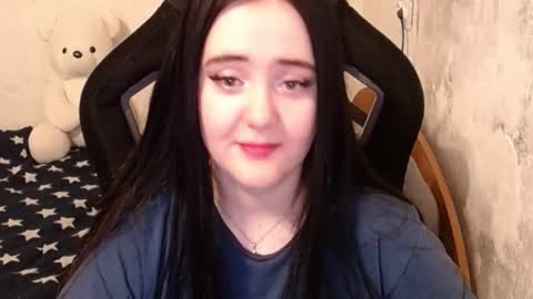 Snapshot of show_for_you chatting on 12, 12, 2024 show_for_you online show from 12, 12, 2024