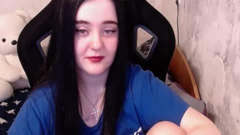 Snapshot of show_for_you chatting on 17, 12, 2024 show_for_you online show from 17, 12, 2024