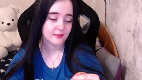 Snapshot of show_for_you chatting on 17, 12, 2024 show_for_you online show from 17, 12, 2024