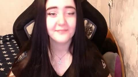 Snapshot of show_for_you chatting on 20, 1, 2025 show_for_you online show from 20, 1, 2025