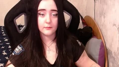 Snapshot of show_for_you chatting on 20, 1, 2025 show_for_you online show from 20, 1, 2025