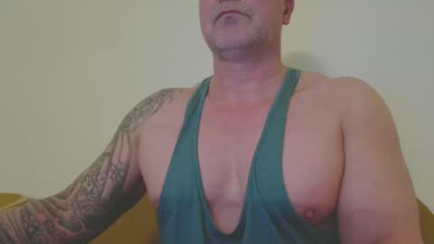 Snapshot of show_on_for_you chatting on 13, 2, 2025 show_on_for_you online show from 13, 2, 2025