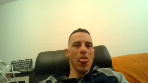 showherenow online show from 2, 4, 2026