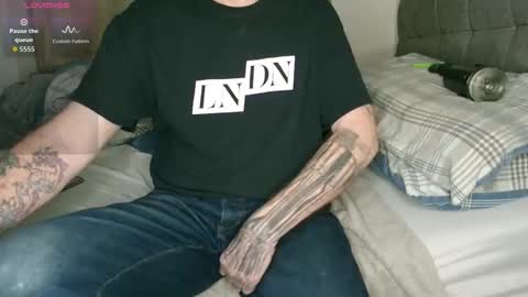 Snapshot of showoffjay46 chatting on 12, 1, 2026 showofjay online show from 12, 1, 2026