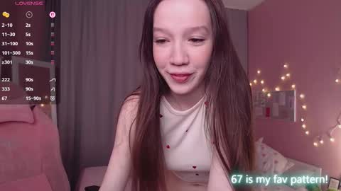 Snapshot of shriya_saran chatting on 11, 11, 2025 Neila online show from 11, 11, 2025