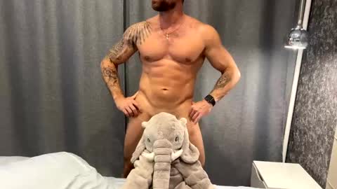 Mary and Piter online show from 3, 12, 2024