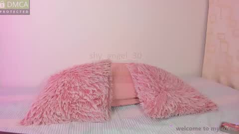 Snapshot of shy_angel_30 chatting on 17, 2, 2025 Angel online show from 17, 2, 2025