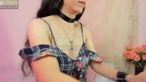 Snapshot of shy_angel_30 chatting on 18, 9, 2025 Angel online show from 18, 9, 2025