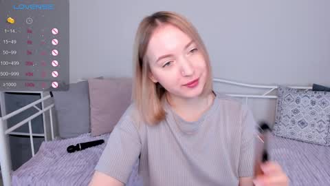 Snapshot of shy_annacutie chatting on 24, 12, 2024 Anna online show from 24, 12, 2024