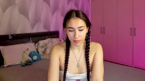 Mika online show from 8, 12, 2024