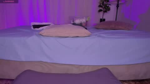 Katya online show from 1, 3, 2025