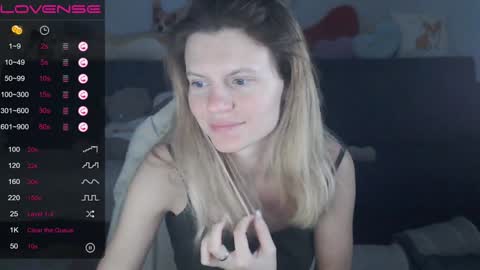 Snapshot of shy_moony chatting on 26, 1, 2025 just Alex online show from 26, 1, 2025