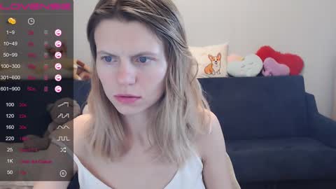 Snapshot of shy_moony chatting on 5, 3, 2025 just Alex online show from 5, 3, 2025