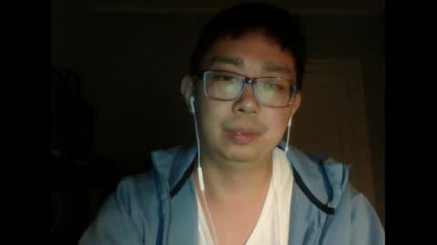 Snapshot of shyasianboyy chatting on 5, 12, 2025 shyasianboyy online show from 5, 12, 2025