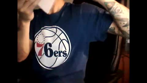 Snapshot of shyboyhugecum2020 chatting on 6, 1, 2025 shyboyhugecum2020 online show from 6, 1, 2025