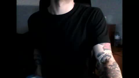 Snapshot of shyboyhugecum2020 chatting on 7, 1, 2025 shyboyhugecum2020 online show from 7, 1, 2025