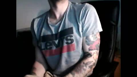 Snapshot of shyboyhugecum2020 chatting on 15, 2, 2025 shyboyhugecum2020 online show from 15, 2, 2025