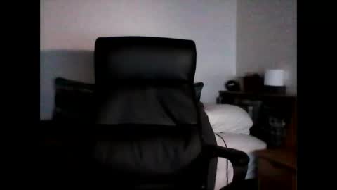 Snapshot of shyboyhugecum2020 chatting on 28, 2, 2025 shyboyhugecum2020 online show from 28, 2, 2025