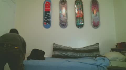 Snapshot of shyboyhugecum2020 chatting on 21, 9, 2025 shyboyhugecum2020 online show from 21, 9, 2025