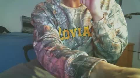 Snapshot of shyboyhugecum2020 chatting on 20, 10, 2025 shyboyhugecum2020 online show from 20, 10, 2025