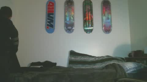 Snapshot of shyboyhugecum2020 chatting on 15, 11, 2025 shyboyhugecum2020 online show from 15, 11, 2025