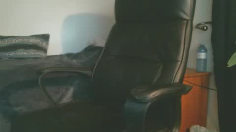 Snapshot of shyboyhugecum2020 chatting on 19, 1, 2026 shyboyhugecum2020 online show from 19, 1, 2026