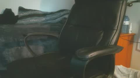 Snapshot of shyboyhugecum2020 chatting on 3, 2, 2026 shyboyhugecum2020 online show from 3, 2, 2026