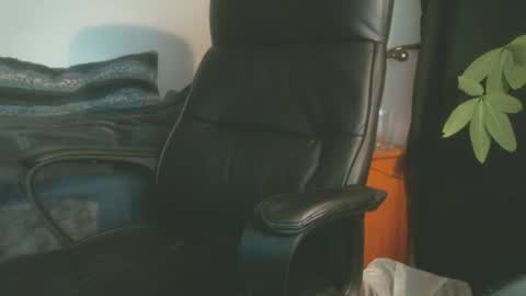 Snapshot of shyboyhugecum2020 chatting on 16, 2, 2026 shyboyhugecum2020 online show from 16, 2, 2026