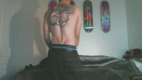 Snapshot of shyboyhugecum2020 chatting on 7, 3, 2026 shyboyhugecum2020 online show from 7, 3, 2026